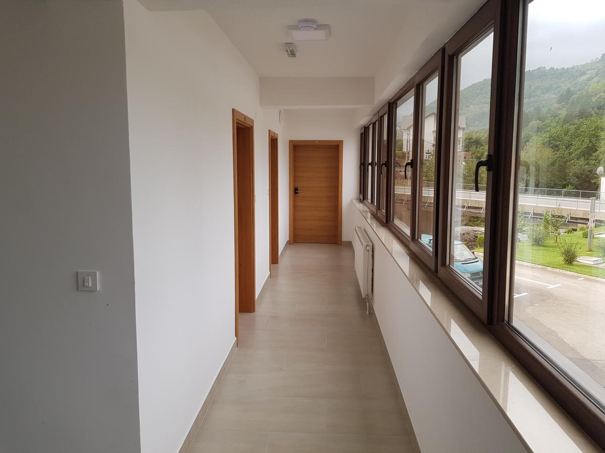 Hotel Novalic 코니츠 외부 사진