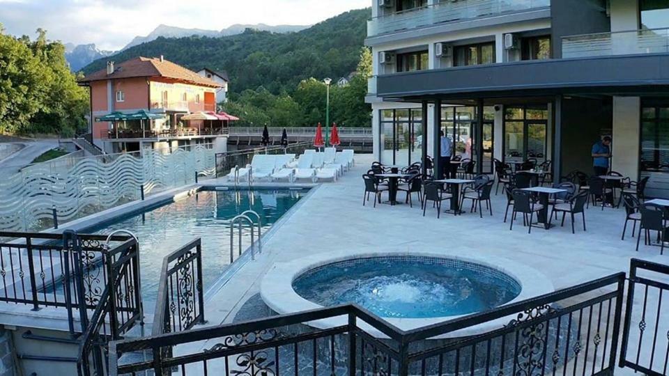 Hotel Novalic 코니츠 외부 사진